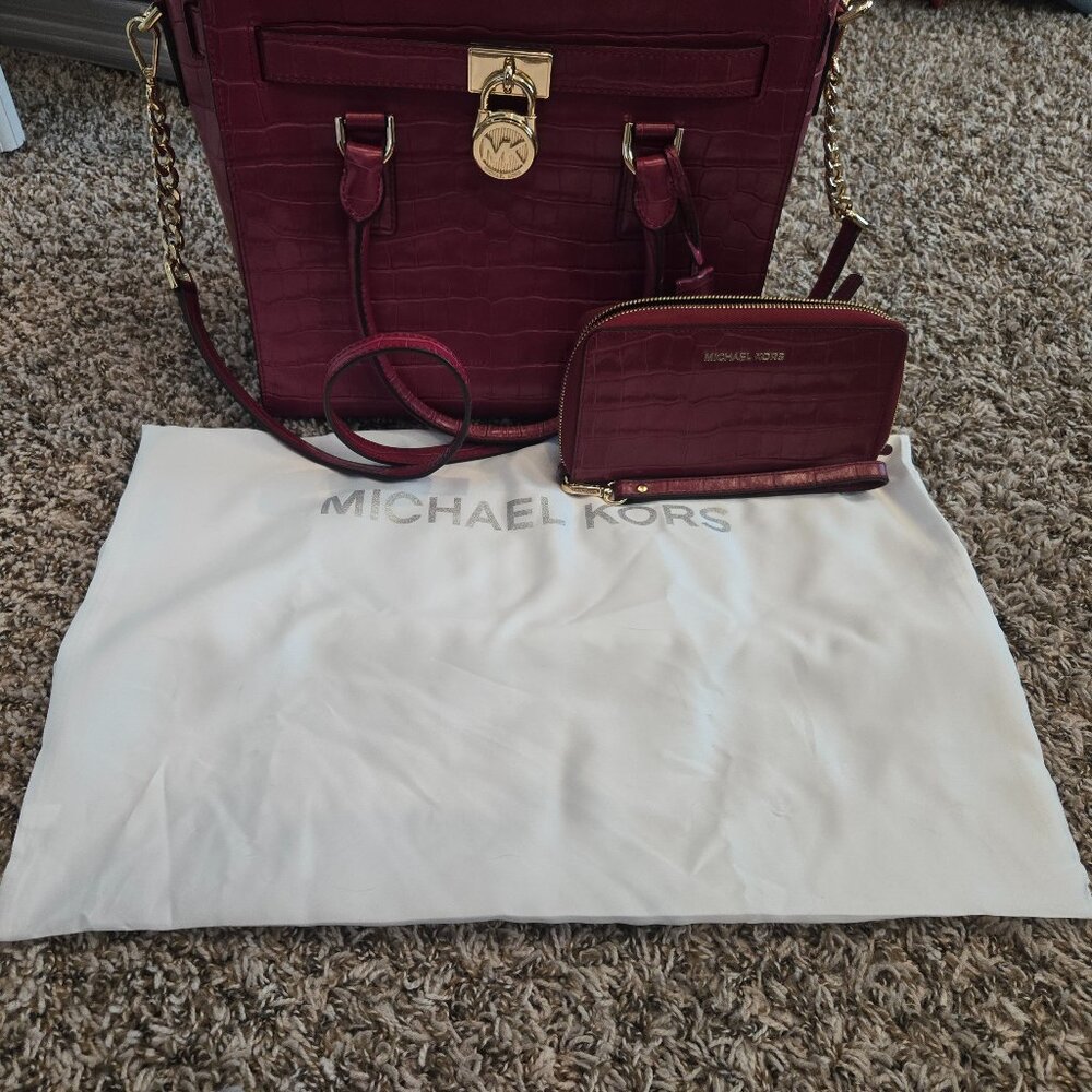 Wine Alligator Michael Kors w/Matching Wallet